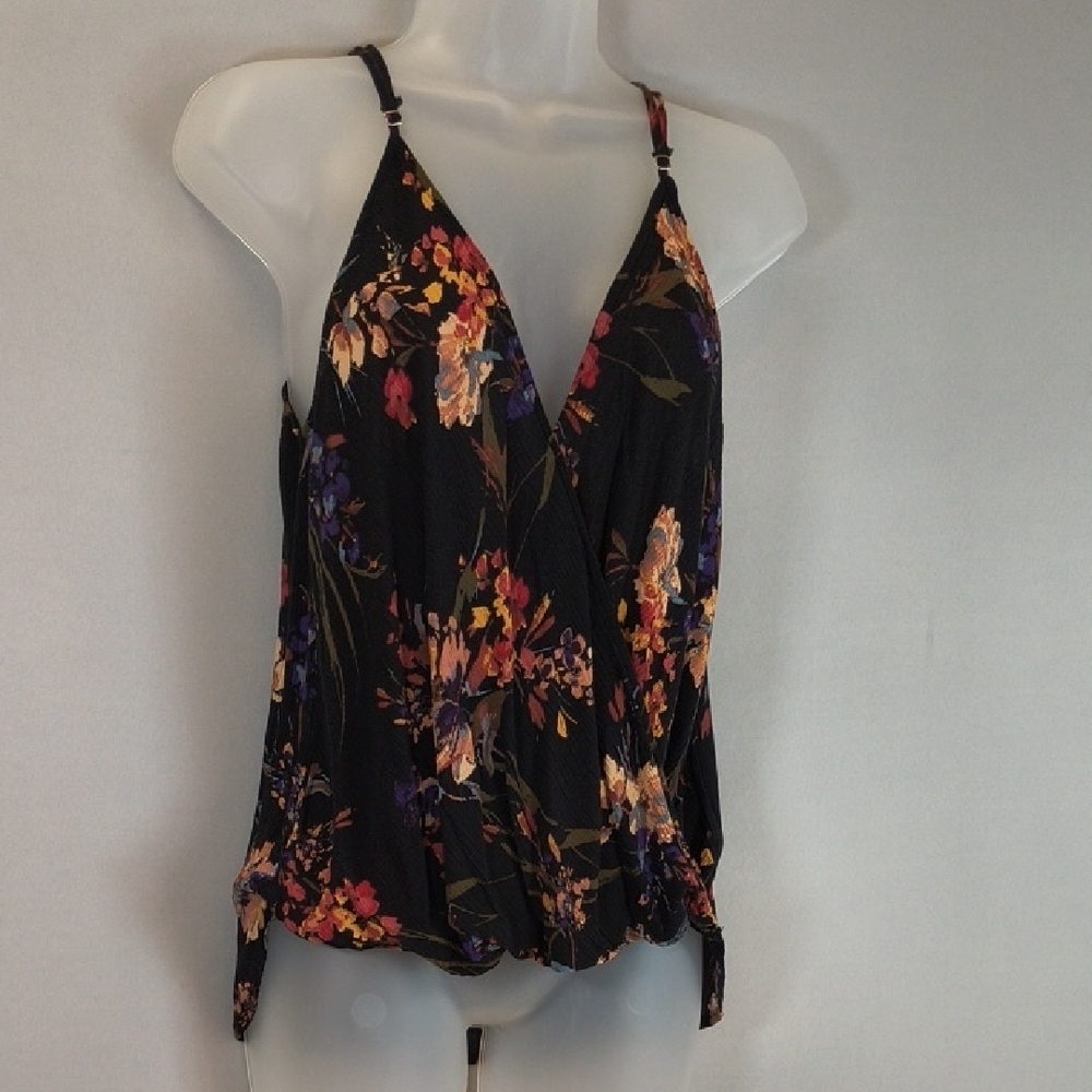 Pink Clover Women's Katara Surplice Floral Top Size L